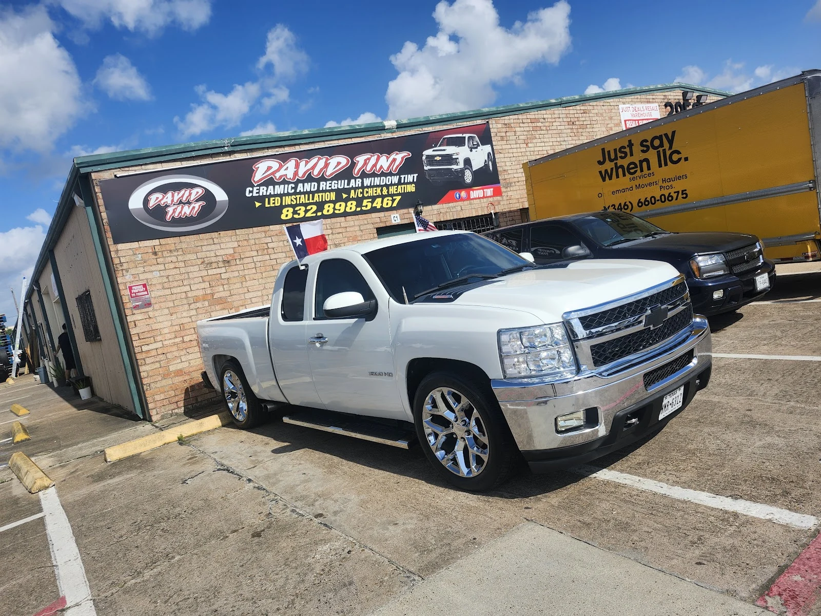 David Tint in Pasadena, TX